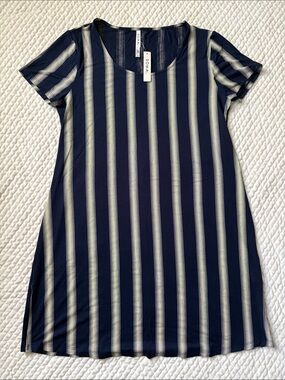 Soma Cool Nights Scoop Neck Short Sleeve Sleep Shirt in Navy Hampton Stripe
